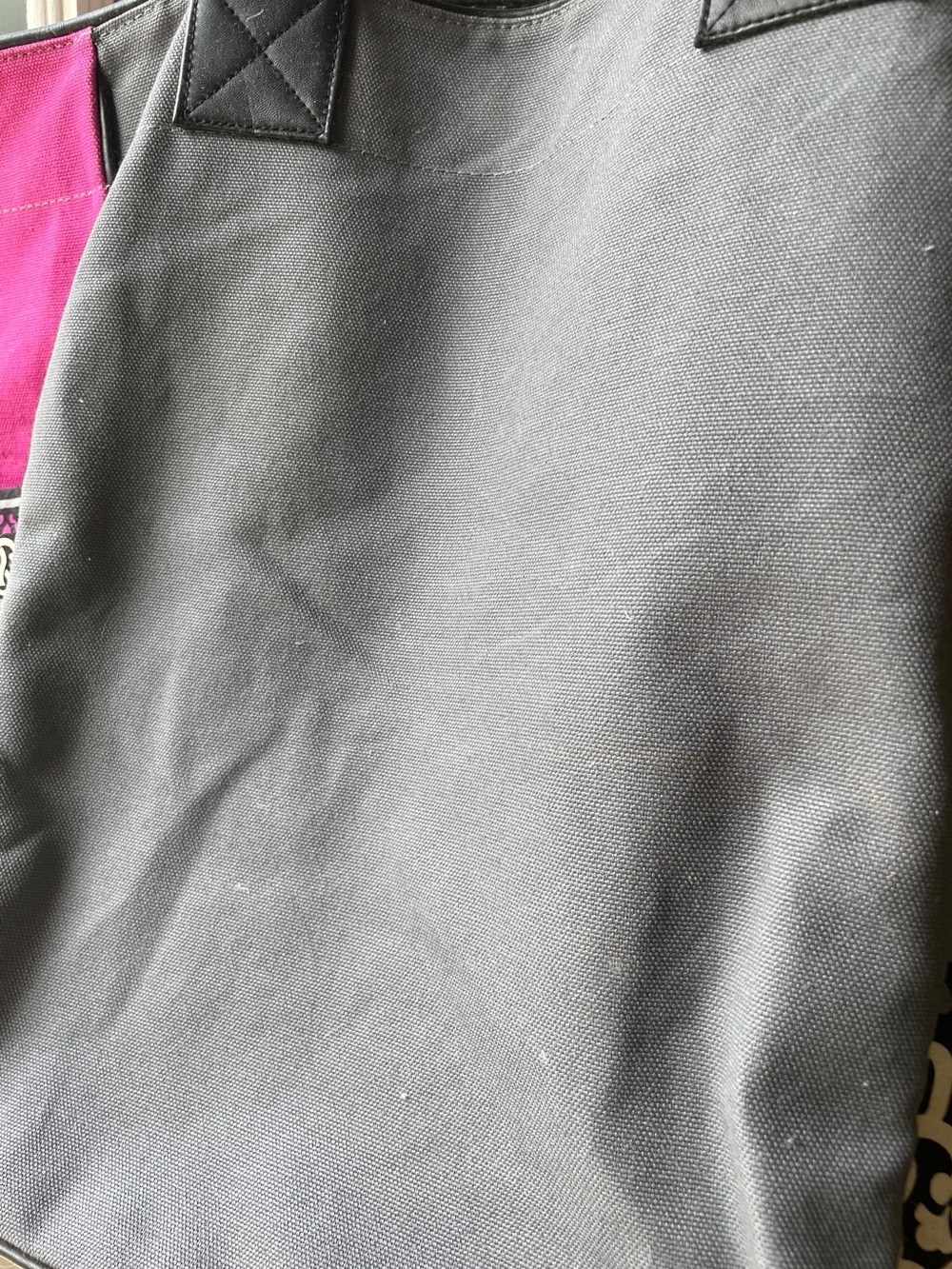 Vera Bradley Large Tote - Picture 2 of 10